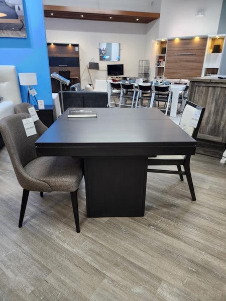 KENOVA Floor Model Extendible Dining Table